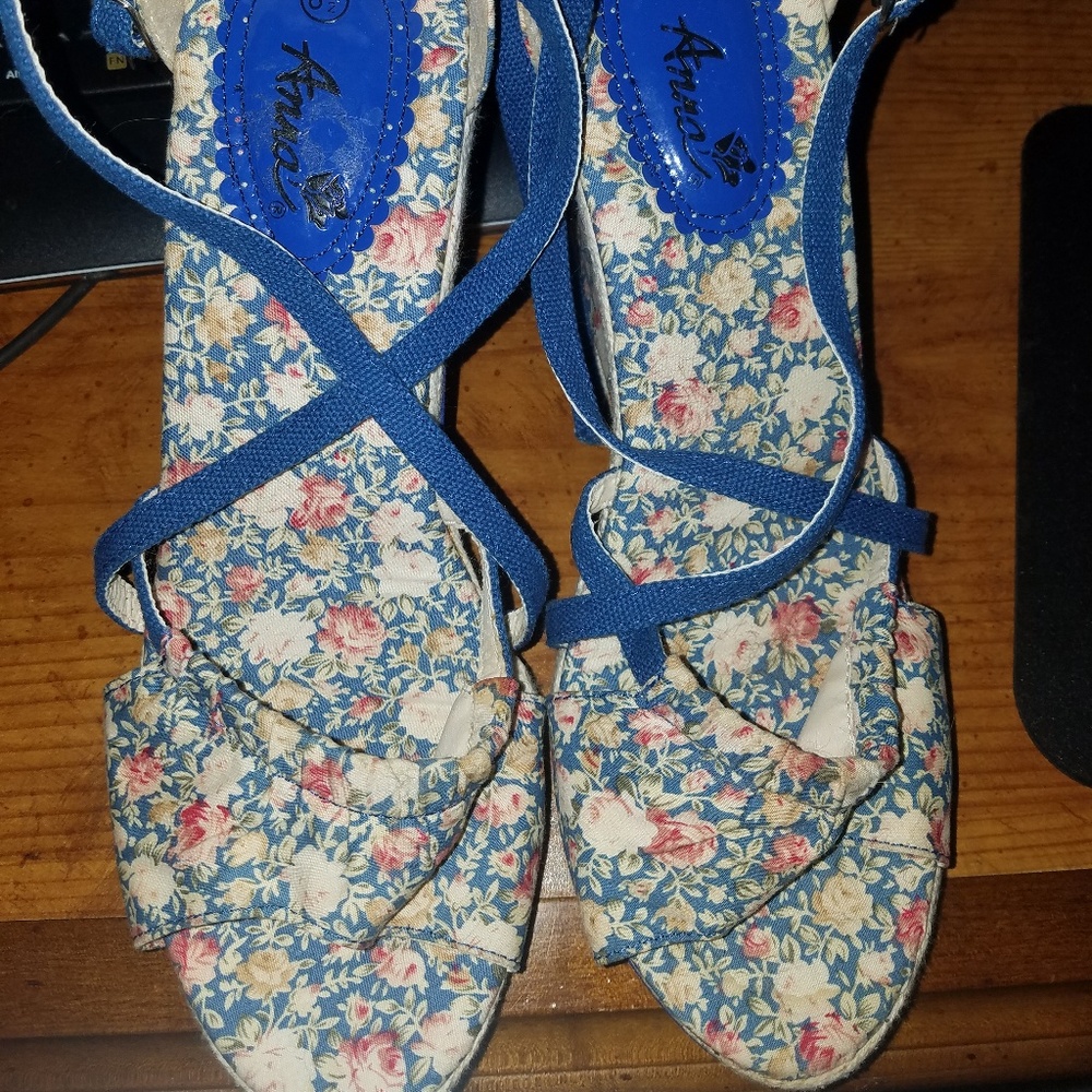 Anna Wedge High Heels 8.5